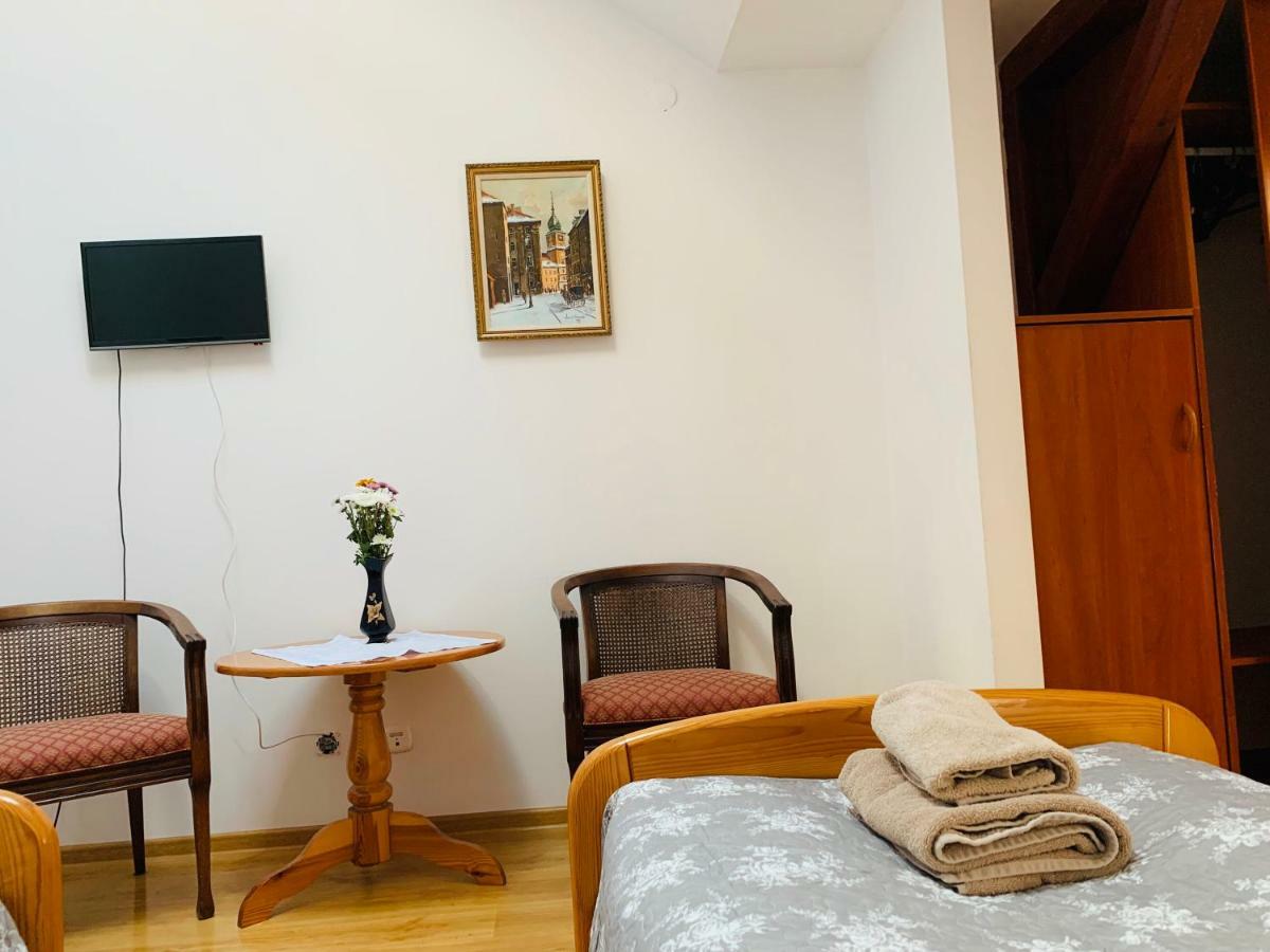 Kamienica Biala Hotel Kazimierz Dolny Luaran gambar